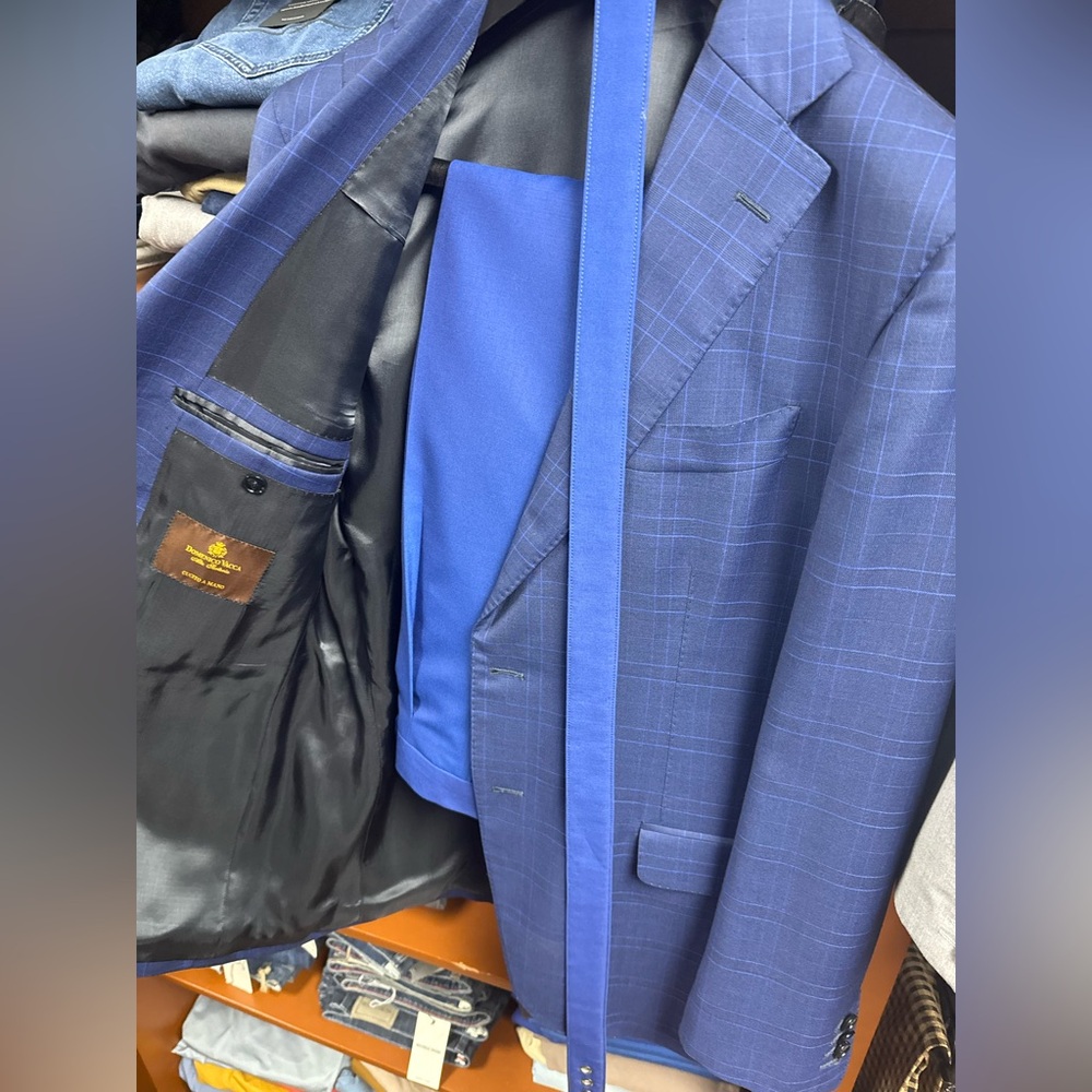 Domenico Vacca super 180 luxurious set suit size 52R (42R) but fit  (40R)(41R)